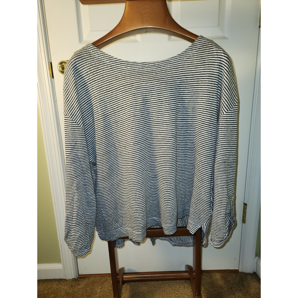 Adrienne Vittadini Women XL Black White Striped 100% Linen Button Back Knit Top